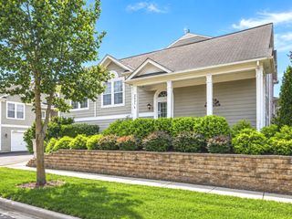 2431 Emily Lane, Elgin, IL 60124
