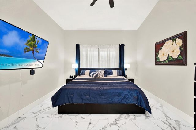 4305 SW 153rd Ter, Miramar, FL 33027