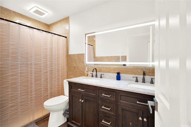 4305 SW 153rd Ter, Miramar, FL 33027