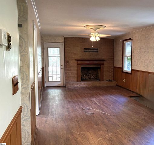 204 Sycamore Drive, Mauldin, SC 29662