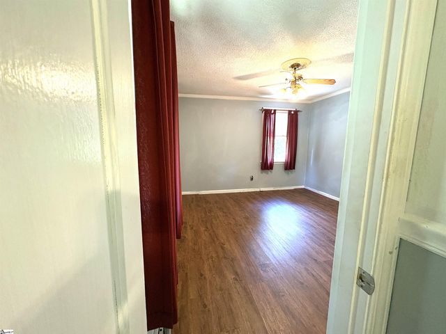 204 Sycamore Drive, Mauldin, SC 29662