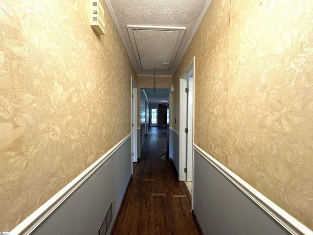 204 Sycamore Drive, Mauldin, SC 29662