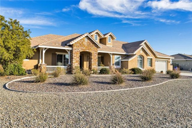 12389 Winesap, Apple Valley, CA 92308