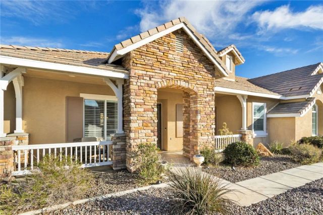 12389 Winesap, Apple Valley, CA 92308