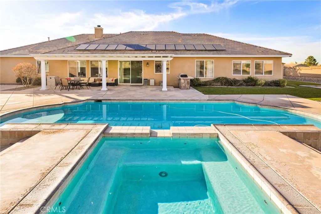 12389 Winesap, Apple Valley, CA 92308