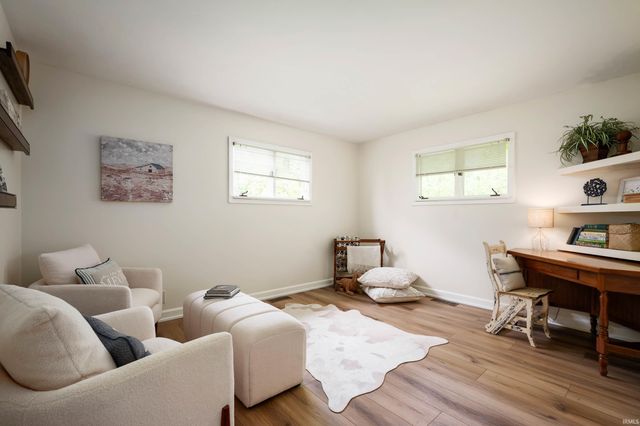 2141 N 100 East, Hartford City, IN 47348