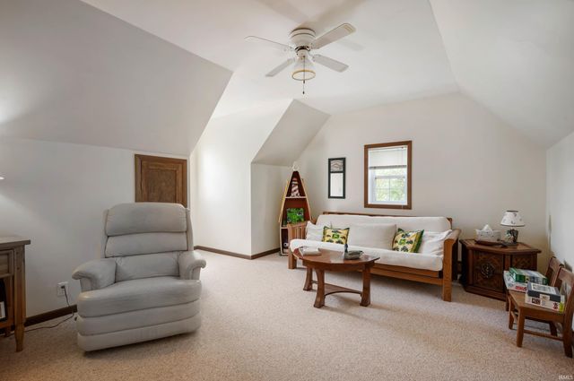 2141 N 100 East, Hartford City, IN 47348