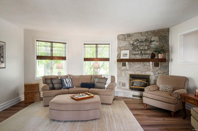 2141 N 100 East, Hartford City, IN 47348