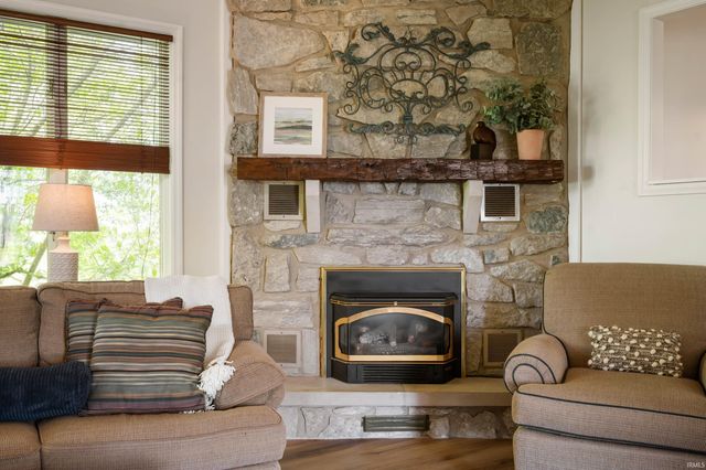 2141 N 100 East, Hartford City, IN 47348