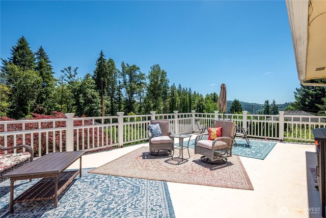2408 N Greeley Drive, Kelso, WA 98626