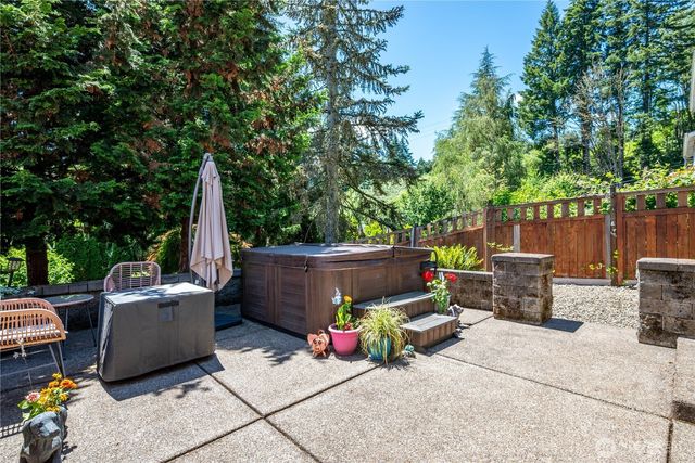 2408 N Greeley Drive, Kelso, WA 98626