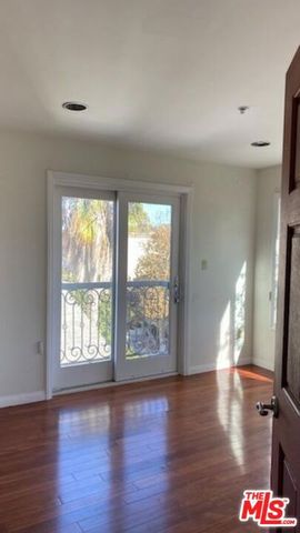 10389 Almayo Avenue 102, Los Angeles, CA 90064