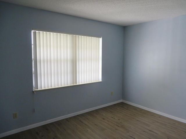 37 Vista Gardens Trail 201, Vero Beach, FL 32962