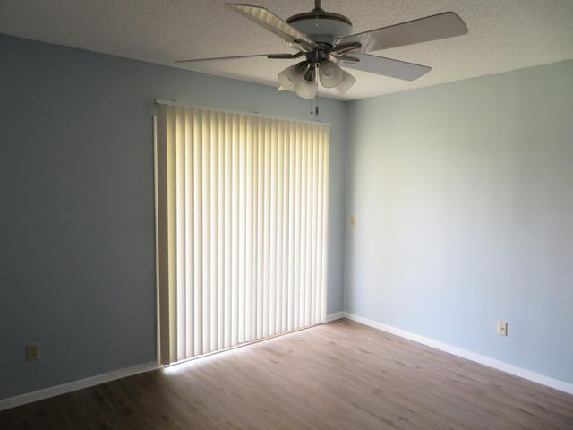 37 Vista Gardens Trail 201, Vero Beach, FL 32962