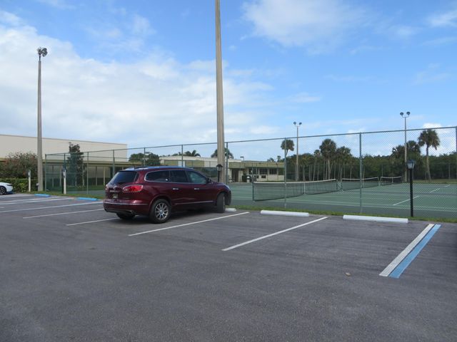 37 Vista Gardens Trail 201, Vero Beach, FL 32962