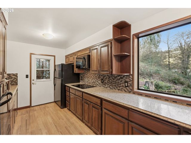 34880 Ne CORRAL CREEK Rd, Newberg, OR 97132