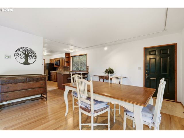 34880 Ne CORRAL CREEK Rd, Newberg, OR 97132