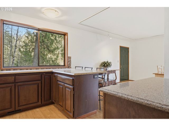 34880 Ne CORRAL CREEK Rd, Newberg, OR 97132