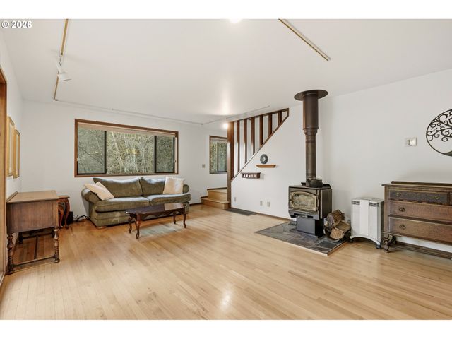 34880 Ne CORRAL CREEK Rd, Newberg, OR 97132