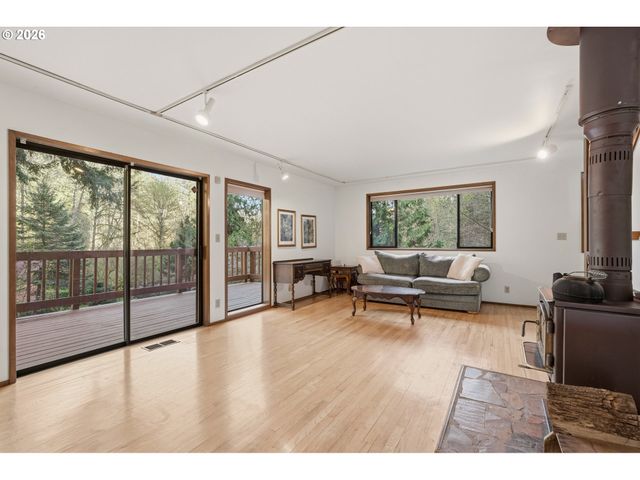 34880 Ne CORRAL CREEK Rd, Newberg, OR 97132