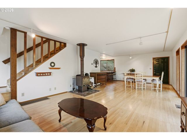 34880 Ne CORRAL CREEK Rd, Newberg, OR 97132