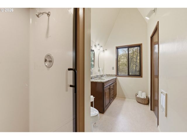 34880 Ne CORRAL CREEK Rd, Newberg, OR 97132