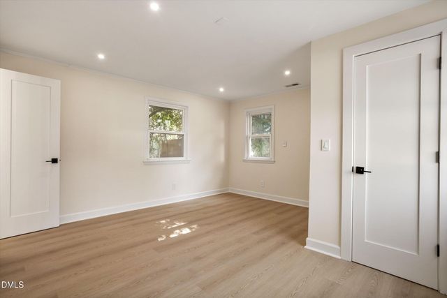 1320 Oakwood Avenue, Raleigh, NC 27610
