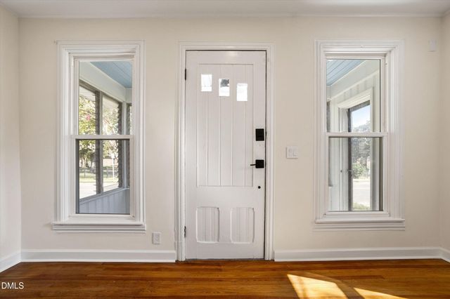 1320 Oakwood Avenue, Raleigh, NC 27610