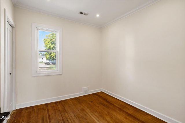 1320 Oakwood Avenue, Raleigh, NC 27610
