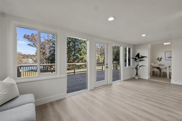 6440 Andersonville Road, Waterford Charter Township, MI 48329