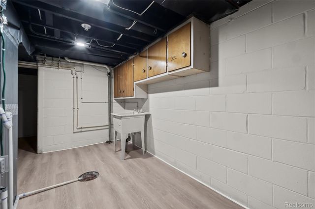 6440 Andersonville Road, Waterford Charter Township, MI 48329