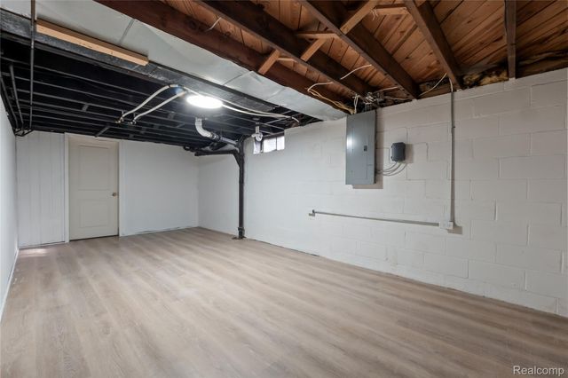 6440 Andersonville Road, Waterford Charter Township, MI 48329