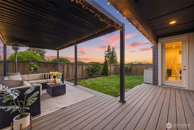 13006 135th Place NE, Kirkland, WA 98034