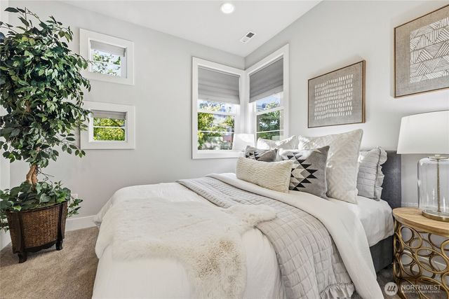 13006 135th Place NE, Kirkland, WA 98034