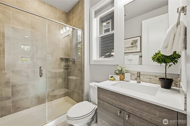 13006 135th Place NE, Kirkland, WA 98034