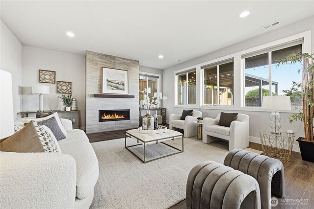13006 135th Place NE, Kirkland, WA 98034