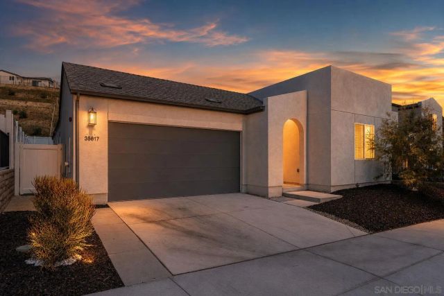 35617 Blue Bretton Dr, Fallbrook, CA 92028