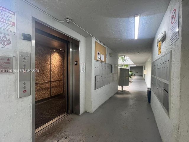 8215 SW 152nd Avenue G418, Miami, FL 33193