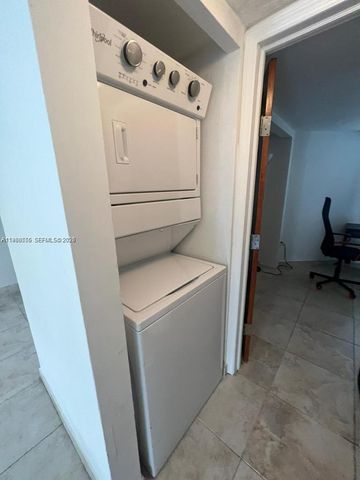 8215 SW 152nd Avenue G418, Miami, FL 33193