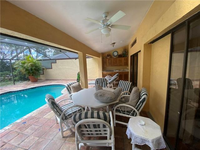 19966 Lake Vista CIR, Lehigh Acres, FL 33936
