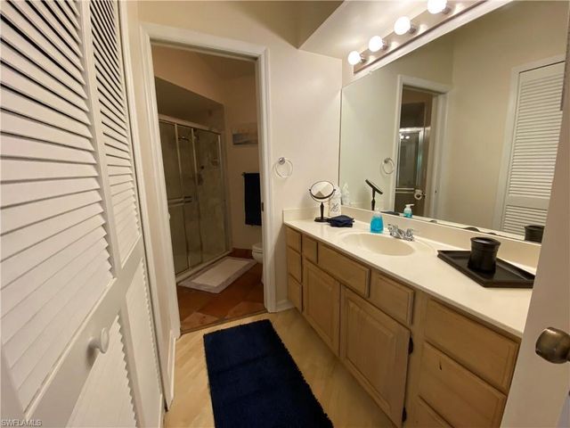 19966 Lake Vista CIR, Lehigh Acres, FL 33936