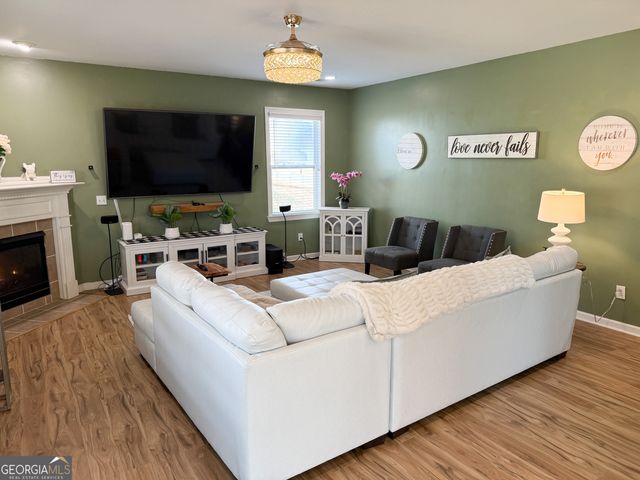 205 Highlands Drive, Woodstock, GA 30188