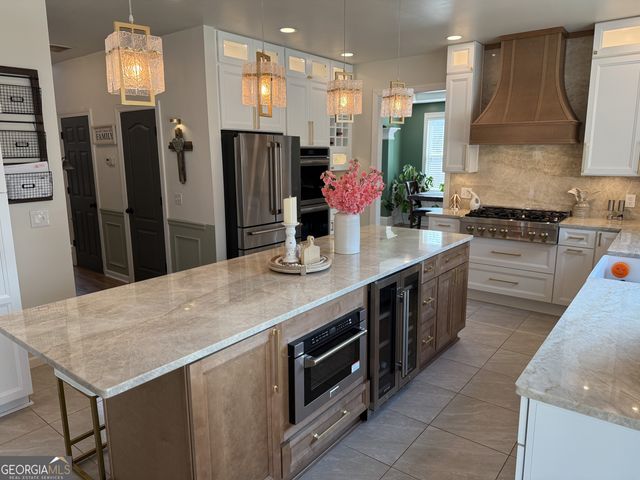 205 Highlands Drive, Woodstock, GA 30188