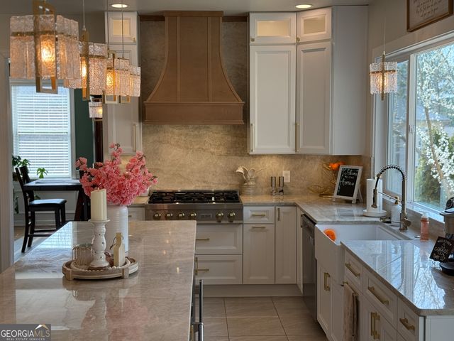 205 Highlands Drive, Woodstock, GA 30188