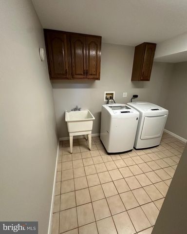 6020 HANOVER RD, Hanover, MD 21076