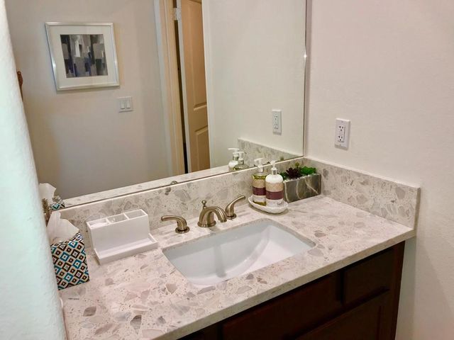 52439 Hawthorn Court, La Quinta, CA 92253