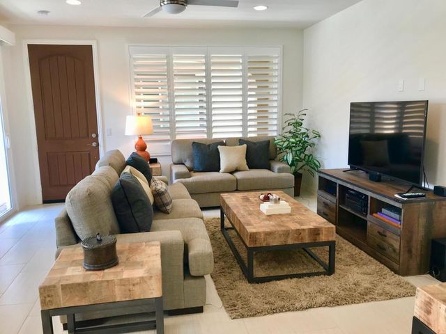 52439 Hawthorn Court, La Quinta, CA 92253