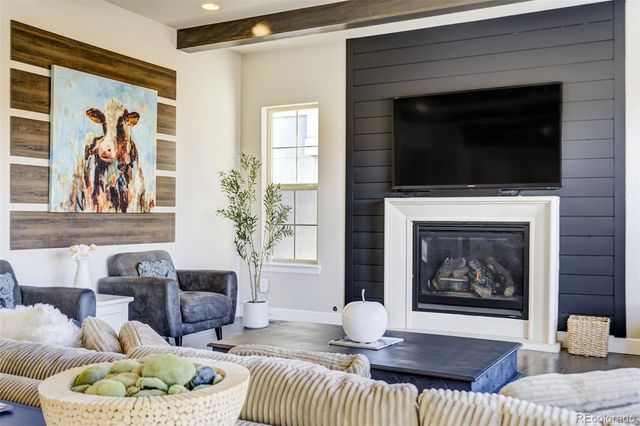 6971 E Orchard Place, Centennial, CO 80111