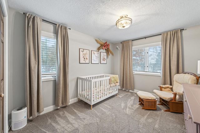 1610 Briarwood Avenue, Mahtomedi, MN 55115