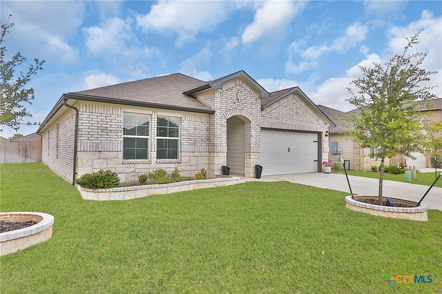 801 Cinnamon Teal, Seguin, TX 78155